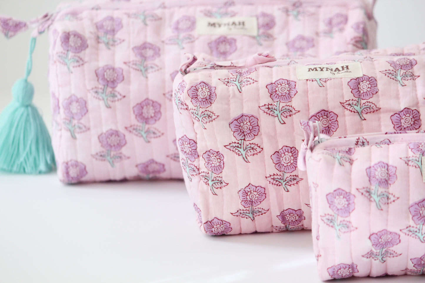 'Lavender floral motif' printed travel/makeup zipper pouch-set of 3