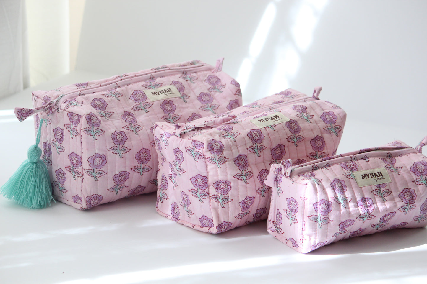 'Lavender floral motif' printed travel/makeup zipper pouch-set of 3