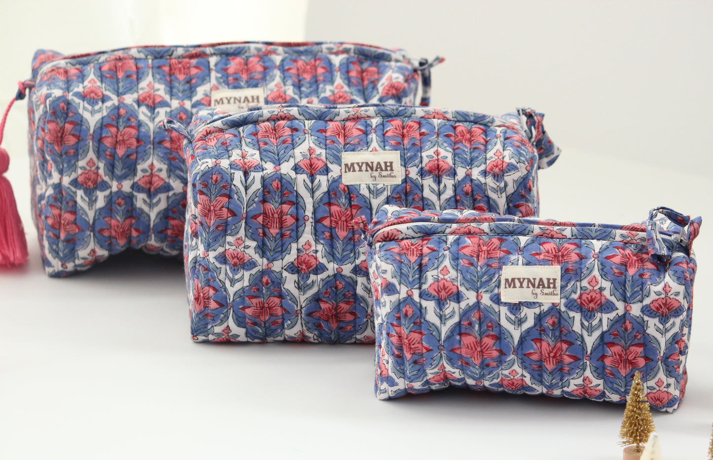 'NAUTICAL NANTUCKET' printed travel/makeup zipper pouch-set of 3