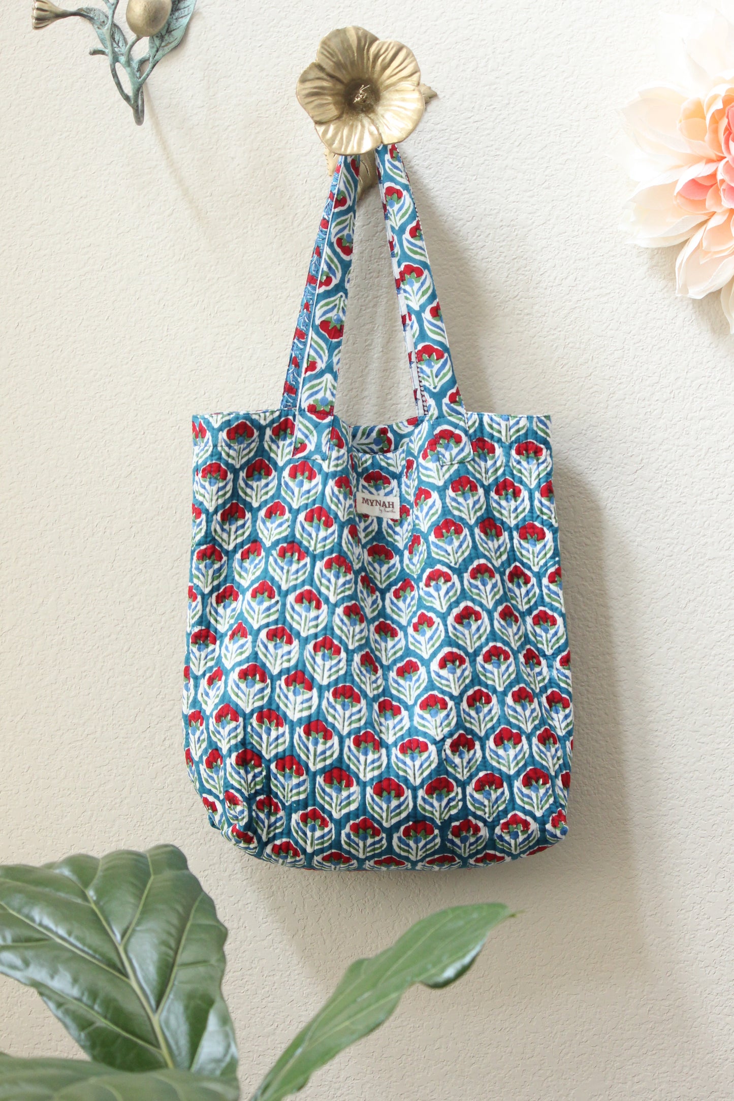 Tulip farm floral print tote bag-Small